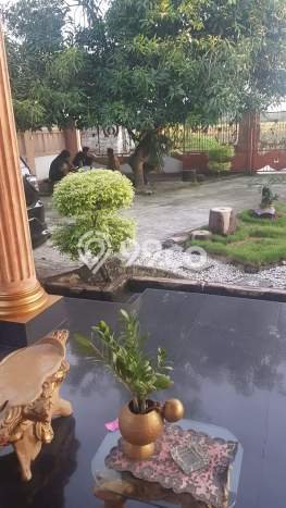 Rumah Luas di Karawang Rumah Luas di Karawang