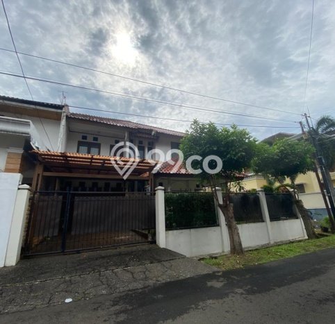 Rumah di Komplek Tanjung Barat Jakarta Rumah di Komplek Tanjung Barat Jakarta