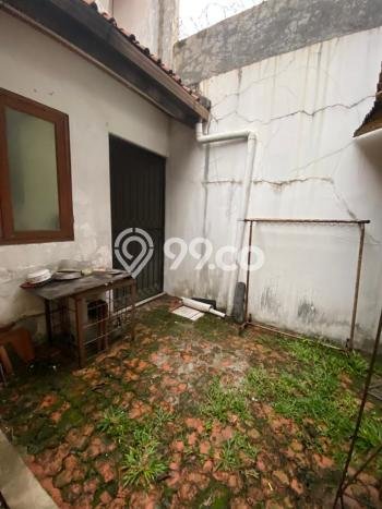 Rumah di Komplek Tanjung Barat Jakarta Rumah di Komplek Tanjung Barat Jakarta