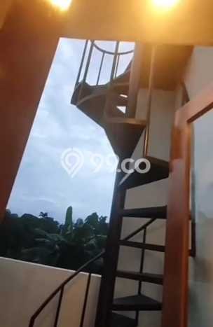 Rumah baru Tingkat di Jakarta selatan Rumah baru Tingkat di Jakarta selatan