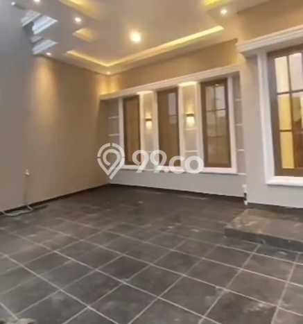 Rumah baru Tingkat di Jakarta selatan Rumah baru Tingkat di Jakarta selatan