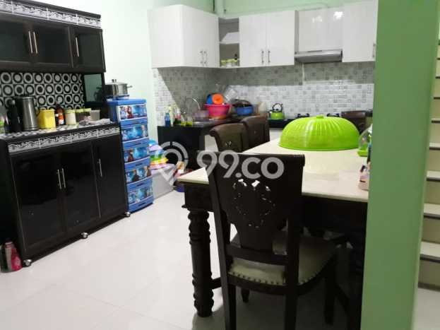 Rumah Luas Asri 4 KT Siap Huni di Pondok Kelapa Jakarta Timur Rumah Luas Asri 4 KT Siap Huni di Pondok Kelapa Jakarta Timur