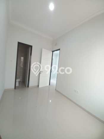 Rumah Modern 3 KT di Duri Kosambi Jakarta Barat Semi Furnished Rumah Modern 3 KT di Duri Kosambi Jakarta Barat Semi Furnished