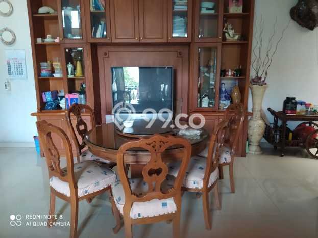 Rumah Mewah LB 300m2 Siap Huni Desain Elegan di Pondok Kelapa, Jakarta Timur Rumah Mewah LB 300m2 Siap Huni Desain Elegan di Pondok Kelapa, Jakarta Timur