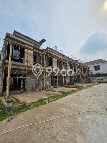 Rumah Minimalis 4 KT di Cibubur Jakarta Timur Semi Furnished Rumah Minimalis 4 KT di Cibubur Jakarta Timur Semi Furnished