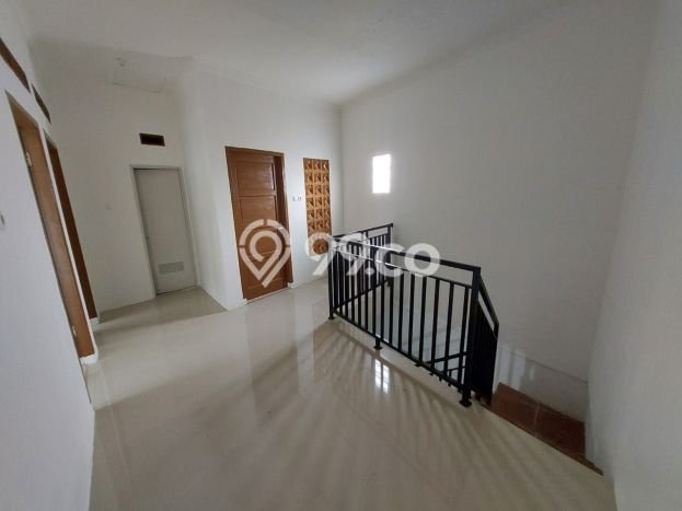 Jual Rumah Strategis Bagus Punya 3 KT di Duren Sawit Jakarta Timur SHM Jual Rumah Strategis Bagus Punya 3 KT di Duren Sawit Jakarta Timur SHM
