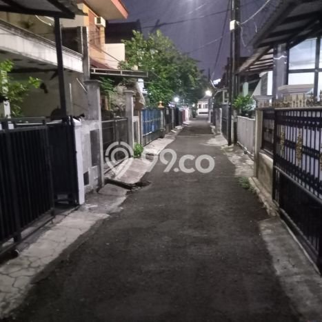 Rumah Cantik Murah dan Strategis di Pondok Kelapa Jakarta Rumah Cantik Murah dan Strategis di Pondok Kelapa Jakarta