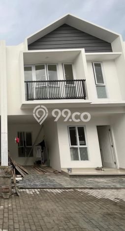 Dijual Hunian Rumah Nyaman 3 Kamar di Jatiwaringin, Jakarta Timur Dijual Hunian Rumah Nyaman 3 Kamar di Jatiwaringin, Jakarta Timur