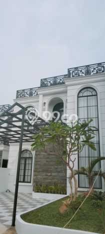 For Sale Hunian Rumah Terawat 3 Kamar di Cibubur, Jakarta Timur For Sale Hunian Rumah Terawat 3 Kamar di Cibubur, Jakarta Timur