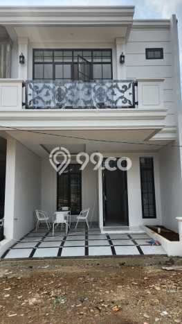 For Sale Rumah 3 Kamar Lokasi Ideal Nyaman dan Strategis di Ciracas For Sale Rumah 3 Kamar Lokasi Ideal Nyaman dan Strategis di Ciracas
