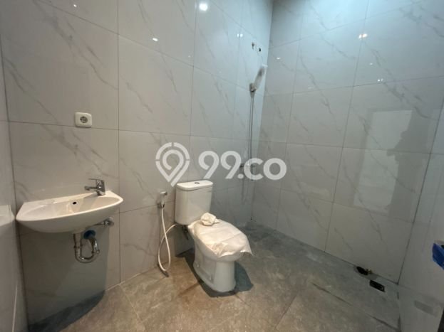 Rumah Modern 3 Kamar LT 100m2 di Cawang Rumah Modern 3 Kamar LT 100m2 di Cawang