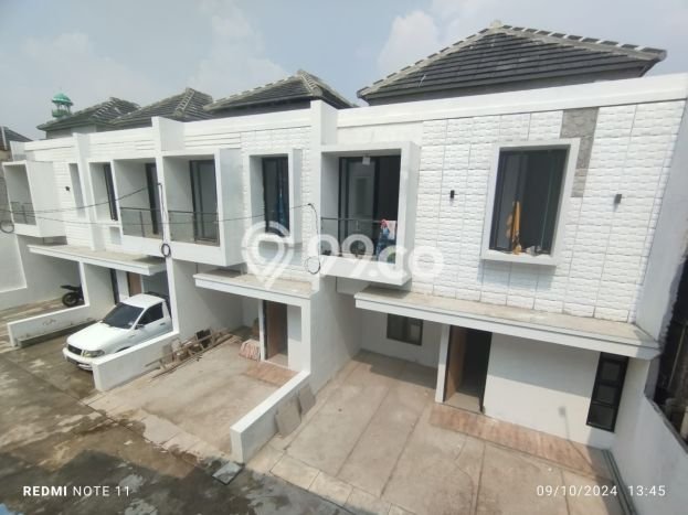 Rumah Luas Asri 3 KT Siap Huni di Cijantung Jakarta Timur Rumah Luas Asri 3 KT Siap Huni di Cijantung Jakarta Timur