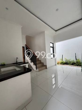 Dijual Rumah 3 Kamar Lokasi Ideal Bagus dan Strategis di Cilodong Dijual Rumah 3 Kamar Lokasi Ideal Bagus dan Strategis di Cilodong