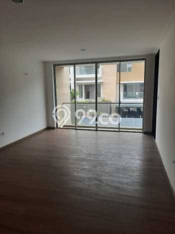 Jual Rumah Luas Elegan Dengan View Cantik di Pantai Indah Kapuk, Jakarta Utara Jual Rumah Luas Elegan Dengan View Cantik di Pantai Indah Kapuk, Jakarta Utara