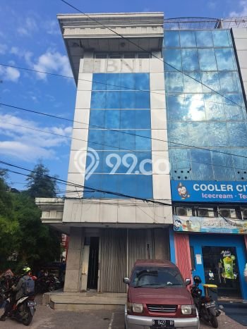 Disewakan Ruko di Pusat Kota Jakarta Barat Ramai Strategis Disewakan Ruko di Pusat Kota Jakarta Barat Ramai Strategis