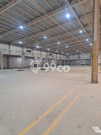 Disewakan Gudang komersial di Cikarang Selatan luas bangunan 20000m2 Disewakan Gudang komersial di Cikarang Selatan luas bangunan 20000m2