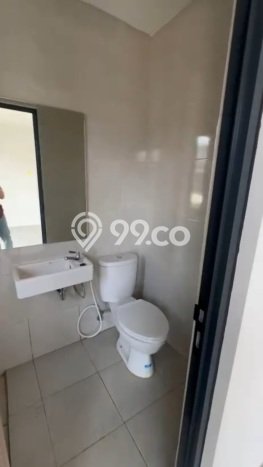 For Sale Rumah 3 Kamar Lokasi Strategis Bagus dan Strategis di Kelapa Dua For Sale Rumah 3 Kamar Lokasi Strategis Bagus dan Strategis di Kelapa Dua