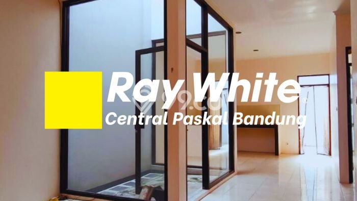 Rumah Modern 2 KT di Taman Kopo Indah Bandung Rumah Modern 2 KT di Taman Kopo Indah Bandung