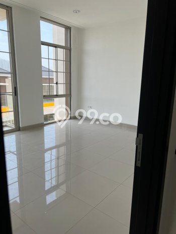 PREMIUM LIVING! Rumah di , 5 KM, Kawasan Prospektif, Luas 300m2m² Bangunan 330m2m² PREMIUM LIVING! Rumah di , 5 KM, Kawasan Prospektif, Luas 300m2m² Bangunan 330m2m²