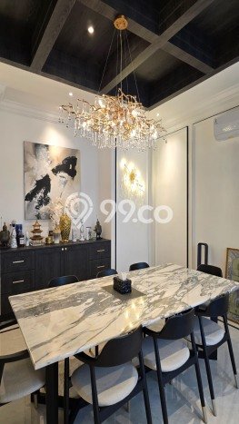 Rumah Strategis 4 Kamar Tidur dan 5 Kamar Mandi di Lokasi Strategis Pantai Indah Kapuk, Jakarta Utara Rumah Strategis 4 Kamar Tidur dan 5 Kamar Mandi di Lokasi Strategis Pantai Indah Kapuk, Jakarta Utara