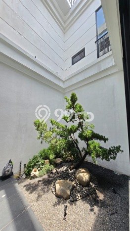 Rumah Strategis 4 Kamar Tidur dan 5 Kamar Mandi di Lokasi Strategis Pantai Indah Kapuk, Jakarta Utara Rumah Strategis 4 Kamar Tidur dan 5 Kamar Mandi di Lokasi Strategis Pantai Indah Kapuk, Jakarta Utara