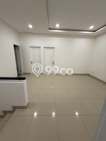 Disewakan! Rumah 3 Kamar Tidur &
3 Kamar Mandi di Pantai Indah Kapuk, Jakarta Utara Disewakan! Rumah 3 Kamar Tidur &
3 Kamar Mandi di Pantai Indah Kapuk, Jakarta Utara