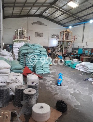 Disewakan Gudang di Kawasan Ramai Dadap Luas 330m2 Disewakan Gudang di Kawasan Ramai Dadap Luas 330m2