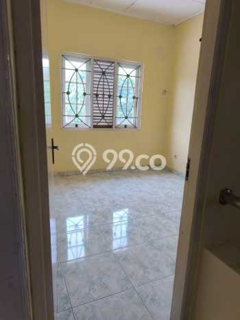 KESEMPATAN TERBAIK! Rumah di Cengkareng, 3 KM, Siap Huni, LT 120m² Bangunan 180m² KESEMPATAN TERBAIK! Rumah di Cengkareng, 3 KM, Siap Huni, LT 120m² Bangunan 180m²