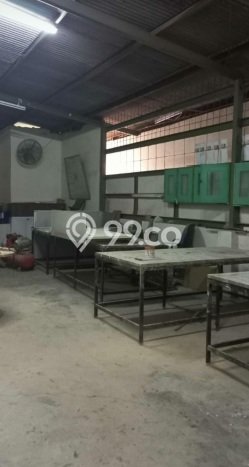 Gudang Kawasan Cikarang, Luas 1495m², Area Komersial, Posisi Strategis Gudang Kawasan Cikarang, Luas 1495m², Area Komersial, Posisi Strategis