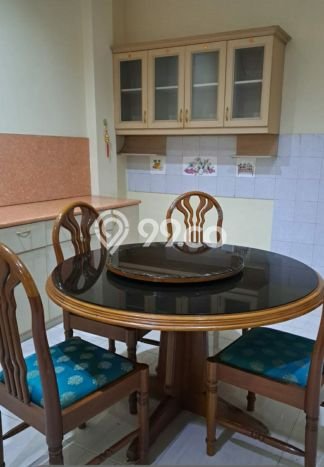 RARE UNIT! Rumah di Taman Surya, 3 KT, Pemandangan Indah, LT 140m² LB 125m² RARE UNIT! Rumah di Taman Surya, 3 KT, Pemandangan Indah, LT 140m² LB 125m²