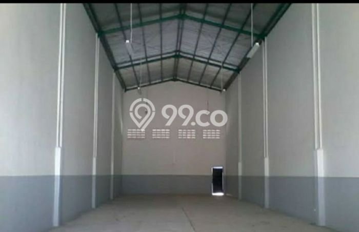 Gudang Lokasi Strategis Kawasan Daan Mogot, Luas 378m², Kawasan Niaga Gudang Lokasi Strategis Kawasan Daan Mogot, Luas 378m², Kawasan Niaga