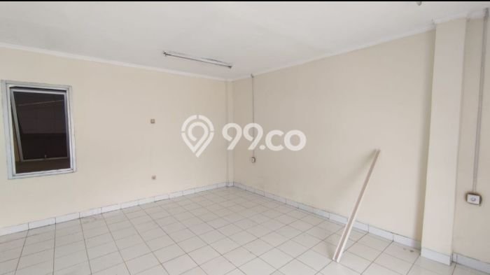 For Rent Gudang Kawasan Benda, Luas 330m², Pusat Bisnis For Rent Gudang Kawasan Benda, Luas 330m², Pusat Bisnis