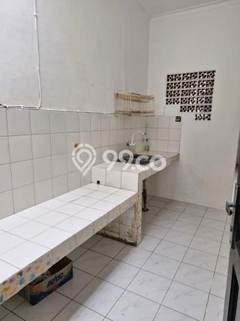 Rumah Tenang area Taman Palem, 3 KM, LT 200m² LB 250m² Rumah Tenang area Taman Palem, 3 KM, LT 200m² LB 250m²