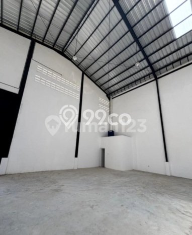 Unit Komersial Disewakan di Tangerang Kawasan Strategis Harga Kompetitif Unit Komersial Disewakan di Tangerang Kawasan Strategis Harga Kompetitif