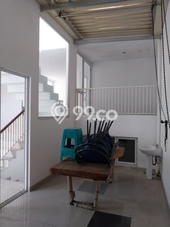 Rumah di Kalideres, Dekat Tol, 4 KT, Luas 280m2m² Bangunan 350m2m² Rumah di Kalideres, Dekat Tol, 4 KT, Luas 280m2m² Bangunan 350m2m²
