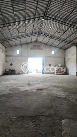 Disewakan Gudang di Kalideres, Luas 580m², Lokasi Komersial Disewakan Gudang di Kalideres, Luas 580m², Lokasi Komersial