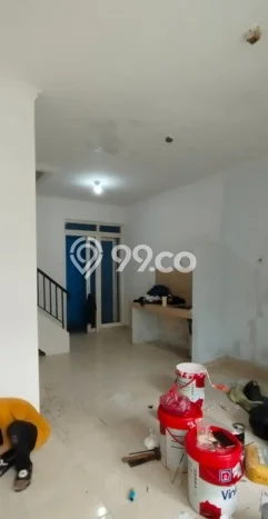 Dijual Hunian Rumah Terawat 2 KT di Taman Surya, Jakarta Barat Dijual Hunian Rumah Terawat 2 KT di Taman Surya, Jakarta Barat