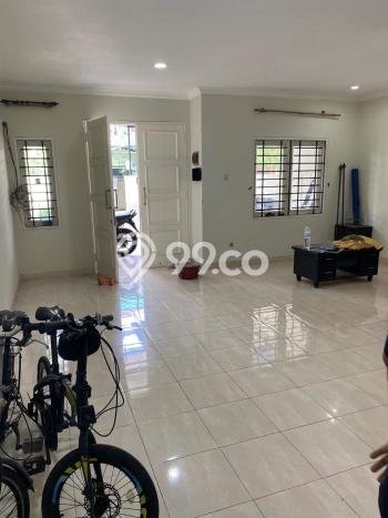 RECOMMENDED! Rumah di Cengkareng, 4 KT, Lokasi Strategis, Luas 90m² Bangunan 180m² RECOMMENDED! Rumah di Cengkareng, 4 KT, Lokasi Strategis, Luas 90m² Bangunan 180m²