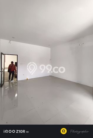 Unit Gudang Tersedia di Kapuk Kamal Spesifikasi LB 300m2 Unit Gudang Tersedia di Kapuk Kamal Spesifikasi LB 300m2