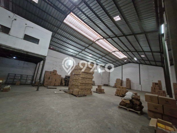 Gudang For Rent di Dadap, Luas 936m², Area Bisnis, Akses Strategis Gudang For Rent di Dadap, Luas 936m², Area Bisnis, Akses Strategis