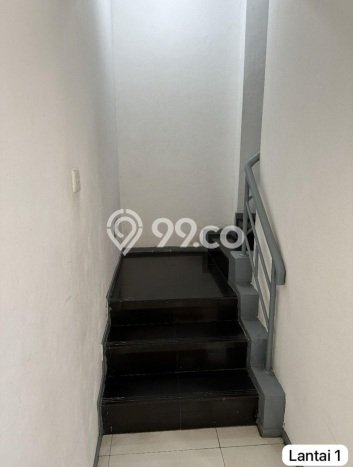 Area Strategis! Disewakan Ruko Lokasi Cengkareng, Jakarta Barat Cocok untuk Bisnis Area Strategis! Disewakan Ruko Lokasi Cengkareng, Jakarta Barat Cocok untuk Bisnis