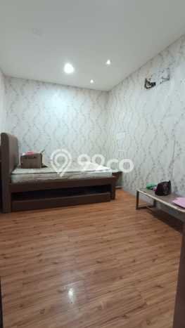 Dijual Hunian Rumah Nyaman 4 Kamar di Taman Surya, Jakarta Barat Dijual Hunian Rumah Nyaman 4 Kamar di Taman Surya, Jakarta Barat