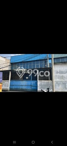 LOKASI STRATEGIS! Gudang Kawasan Kalideres, Luas 686m², Sentra Perdagangan LOKASI STRATEGIS! Gudang Kawasan Kalideres, Luas 686m², Sentra Perdagangan