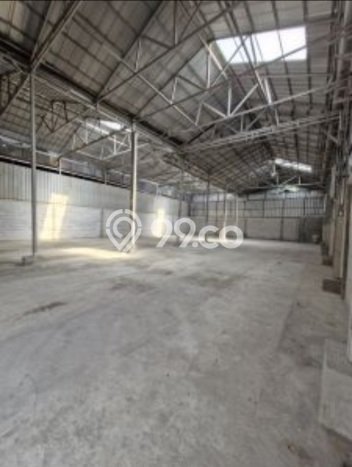 Gudang disewakan di Cengkareng Jakarta Barat dengan luas bangunan 400m2 Gudang disewakan di Cengkareng Jakarta Barat dengan luas bangunan 400m2