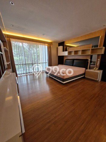 Disewakan! Rumah 5 Kamar Tidur &
4 Kamar Mandi di Cengkareng Barat, Jakarta Barat Disewakan! Rumah 5 Kamar Tidur &
4 Kamar Mandi di Cengkareng Barat, Jakarta Barat