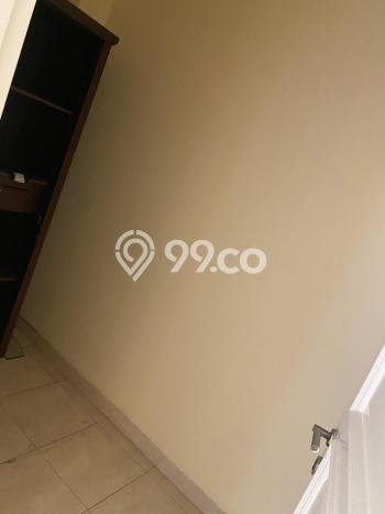 RECOMMENDED! Rumah di Cengkareng, 4 KT, Lokasi Strategis, Luas 90m² Bangunan 180m² RECOMMENDED! Rumah di Cengkareng, 4 KT, Lokasi Strategis, Luas 90m² Bangunan 180m²