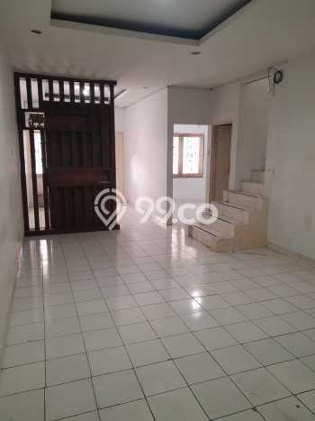 Jarang Ada! Rumah Kontrakan 4 Kamar Nyaman Siap Huni Cengkareng Barat Jarang Ada! Rumah Kontrakan 4 Kamar Nyaman Siap Huni Cengkareng Barat