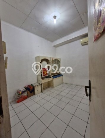 Rumah Minimalis 2 KT di Taman Surya Jakarta Barat Unfurnished Rumah Minimalis 2 KT di Taman Surya Jakarta Barat Unfurnished