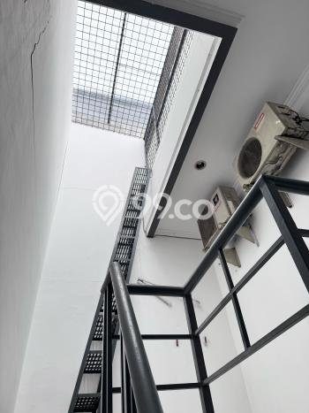Rumah Modern Cantik 3 Kamar Bisa Langsung Pindah di Daan Mogot Rumah Modern Cantik 3 Kamar Bisa Langsung Pindah di Daan Mogot
