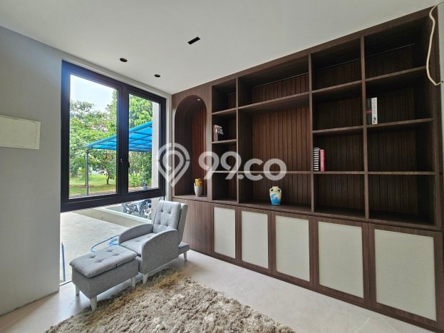 Jual Rumah Mewah Megah Dengan View Eksklusif di Alam Sutera, Tangerang Jual Rumah Mewah Megah Dengan View Eksklusif di Alam Sutera, Tangerang